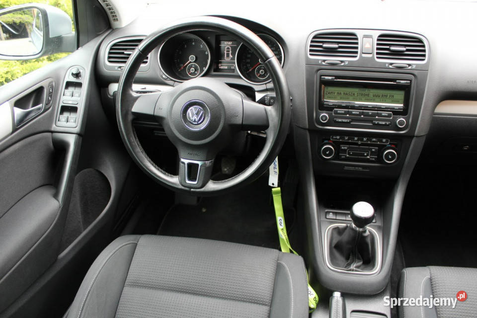 Volkswagen Golf Benzyna 5 drzwi Ładny Egzemplarz czujnik deszczu Lubań
