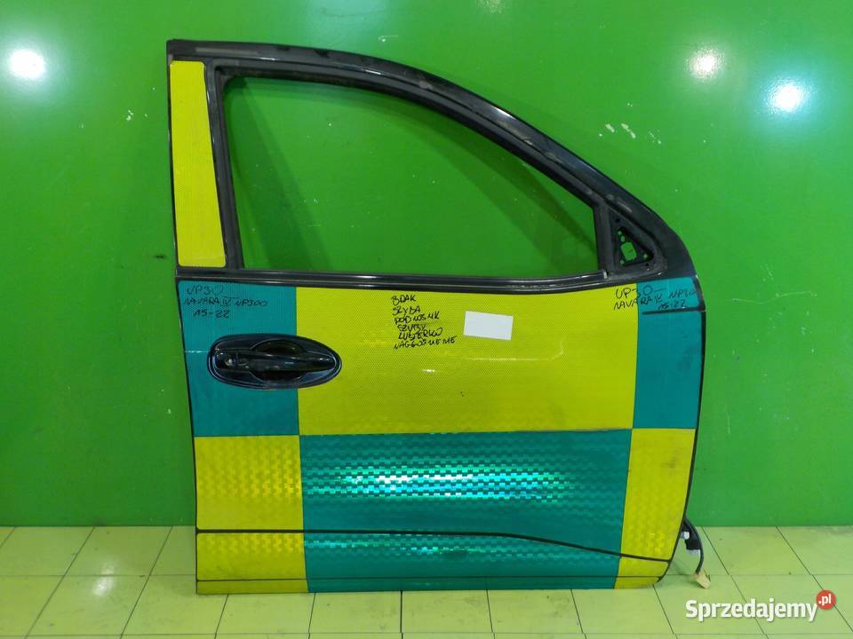 NISSAN NAVARA IV NP300 23 DCI 16r SUV drzwi osobowe Suków