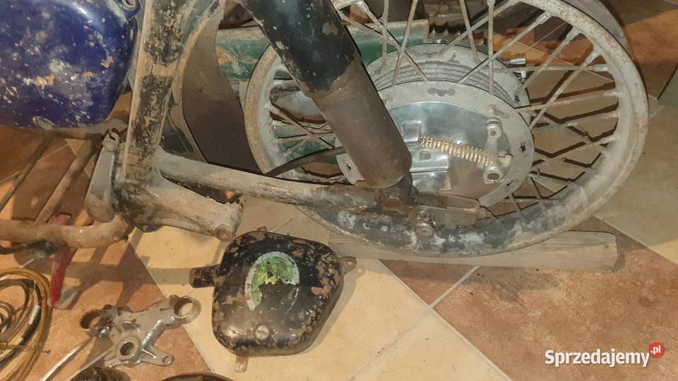 Junak m10 zbiór części eksponat do showroom Dobrzejów