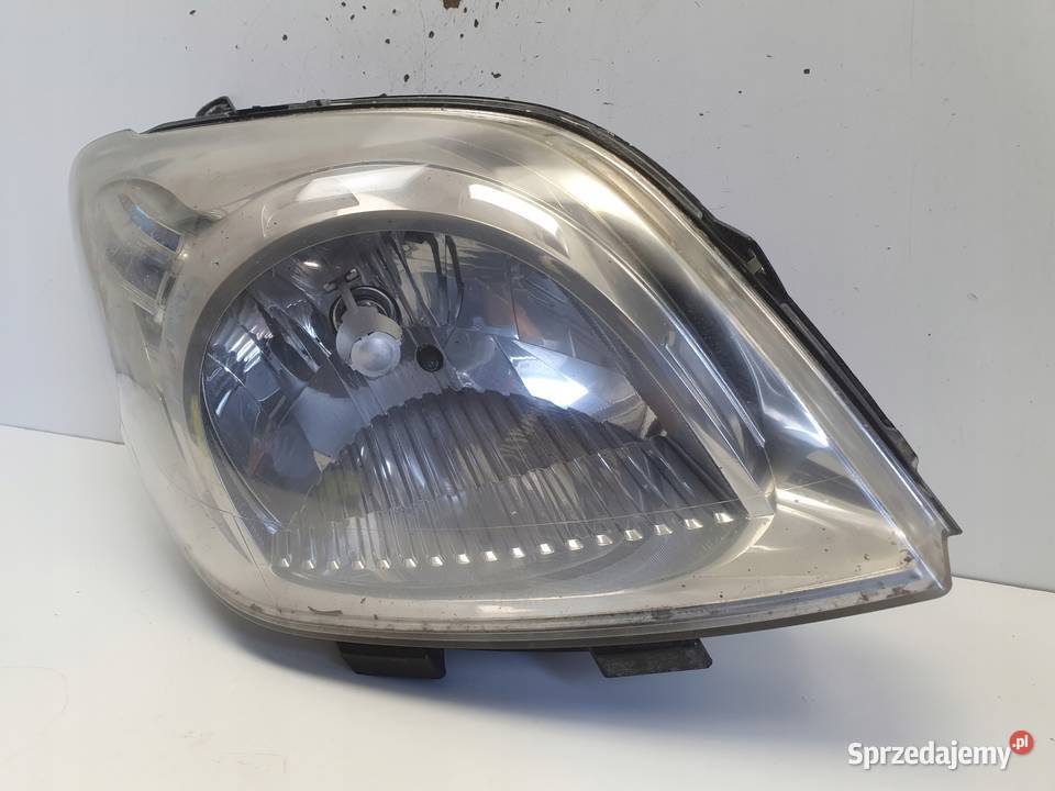 LAMPA PRAWA Peugeot Bipper 0717r PRZEDNIA PRAWY Rudka