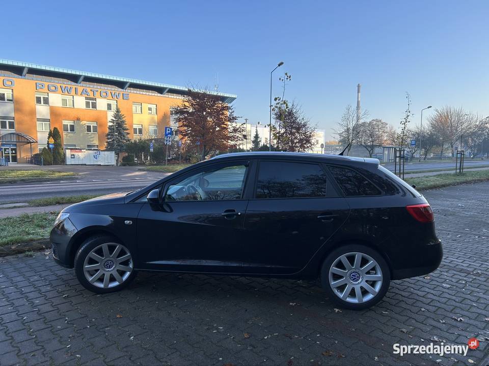 Seat Ibiza 6J st 2011 uszkodzony Police