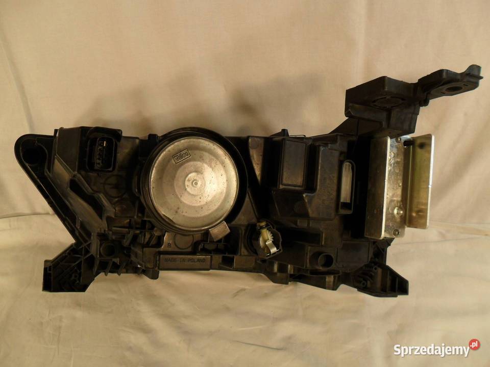 REFLEKTOR PRZÓD STRONA PRAWA OPEL MOKKA B