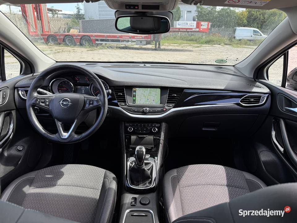 Opel Astra 14 BENZYNA Klimatronik Nawigacja serwisowany w ASO wielkopolskie Konin sprzedam