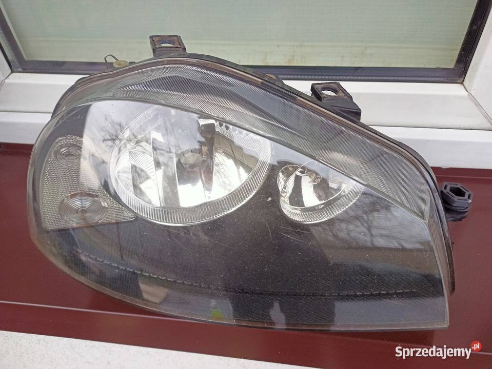 Seat Arosa FL LIFT lampa przednia prawa Sieradz
