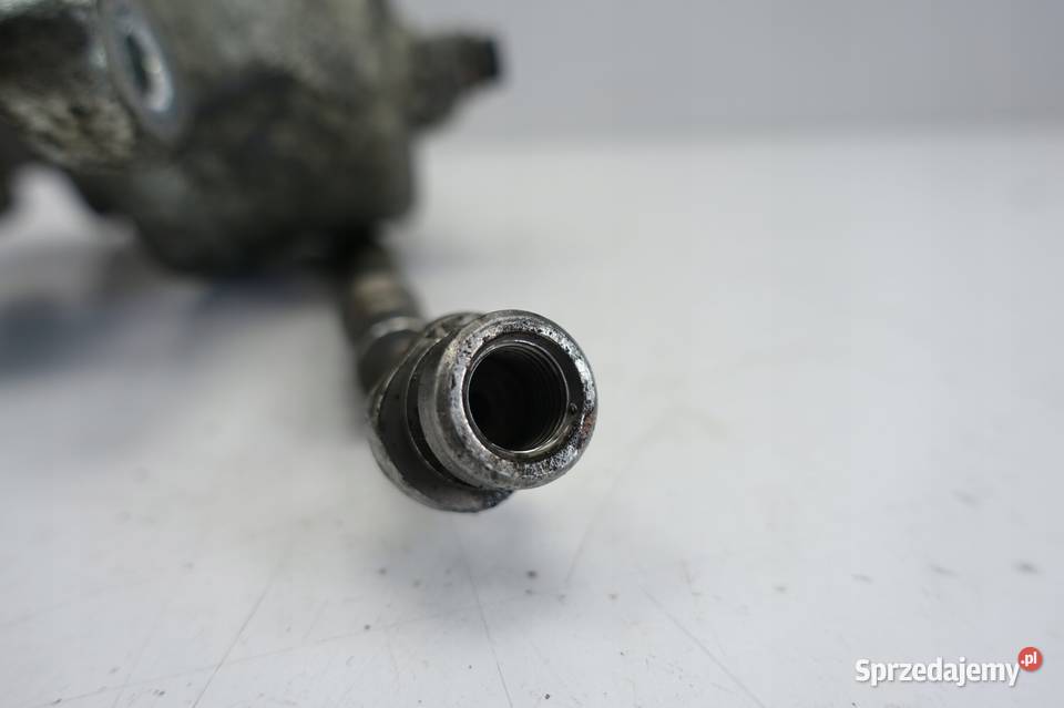 Hyundai Tucson III 15 PRZEDNI ZACISK HAMULCOWY Rudka