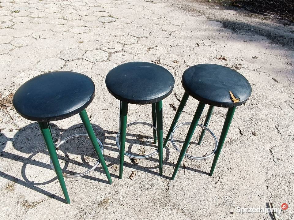 Zestaw trzech stołkówhokerów vintage Zielona Góra