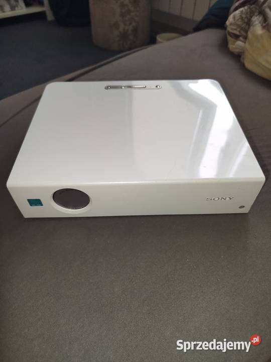 Projektor LCD Sony VPLCS5 800X600 px1800 ANSI