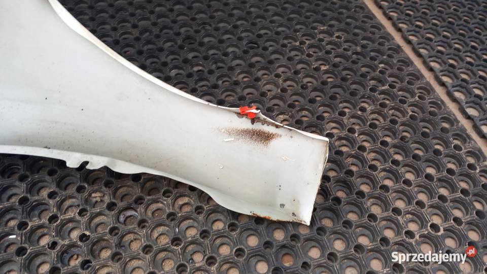 OPEL ASTRA J BŁOTNIK PRZÓD LEWY Z40R osobowe Części samochodowe Zbierkowo