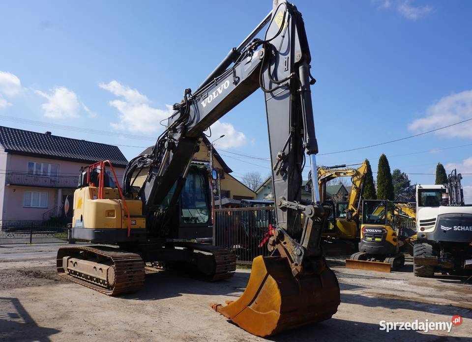 Koparka gąsienicowa Volvo EC 235L 2016 Jeziorko