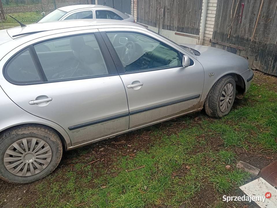 Seat Leon 2001 bg Hatchback Leon Leon Piaski