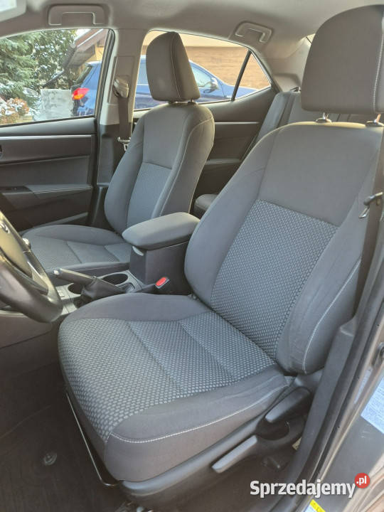 Toyota Corolla 16B 2017r Salon Polska 1 isofix Radom