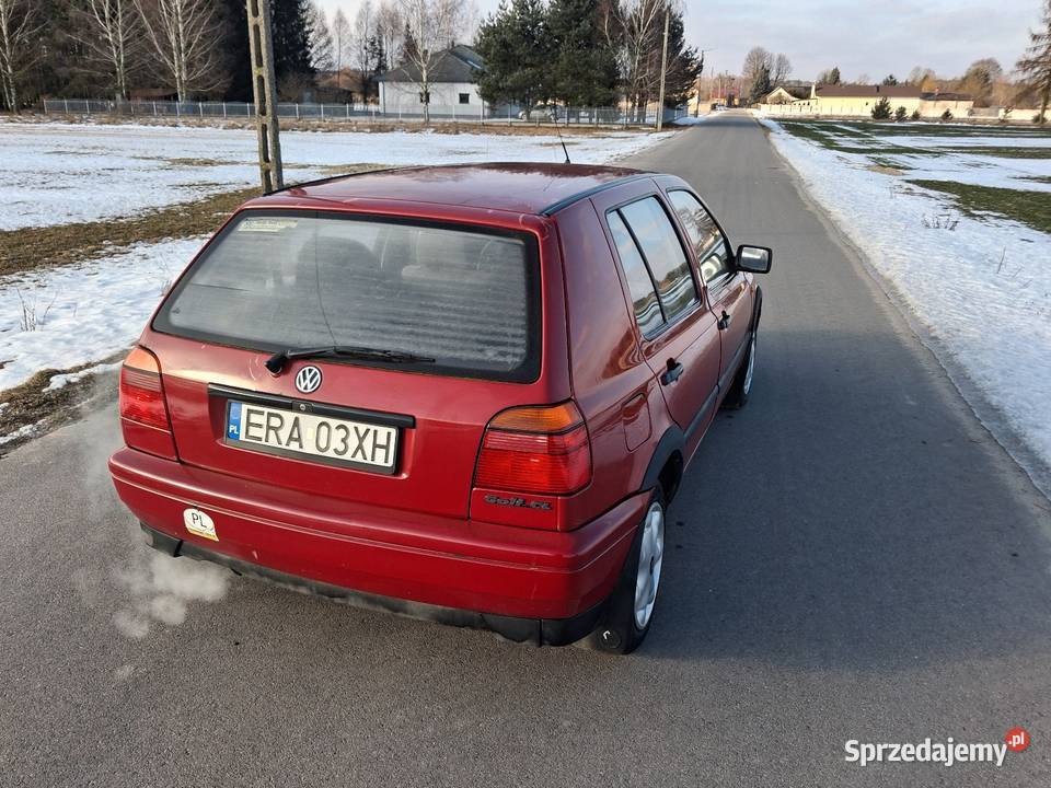 Golf 3 14 benzyna ważne opłaty pierwszy 1389cm3 Golf łódzkie Sekursko