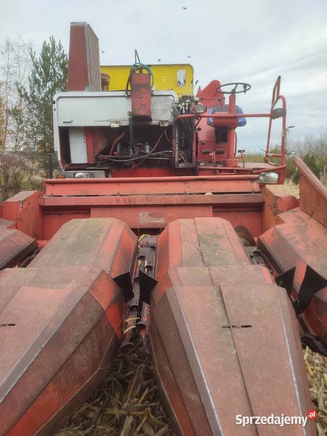 Przystawka do kukurydzy MF33 Massey Ferguson 520 Do kombajnów Stryków