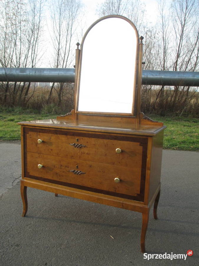 Toaleta Art Deco lata 30