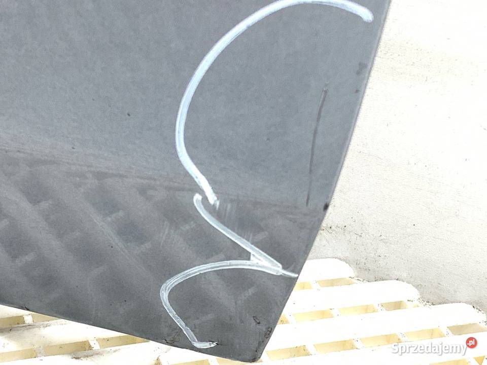 DRZWI PRAWY PRZÓD BMW E87 Hatchback 0313