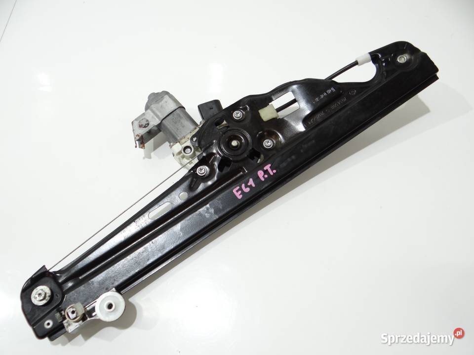 PODNOŚNIK SZYBY PRAWY TYŁ BMW E61 7034388 lubelskie Strzyżewice