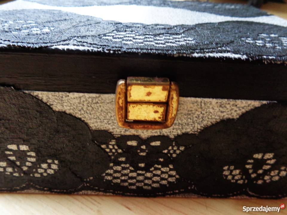 CZARNA KORONKA Drewniana ozdobna skrzyneczka na Dekoracje i ozdoby mazowieckie Warszawa