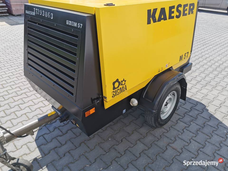 2015r 5700L SALON 1700mth Sprężarka śrubowa Borzęcice