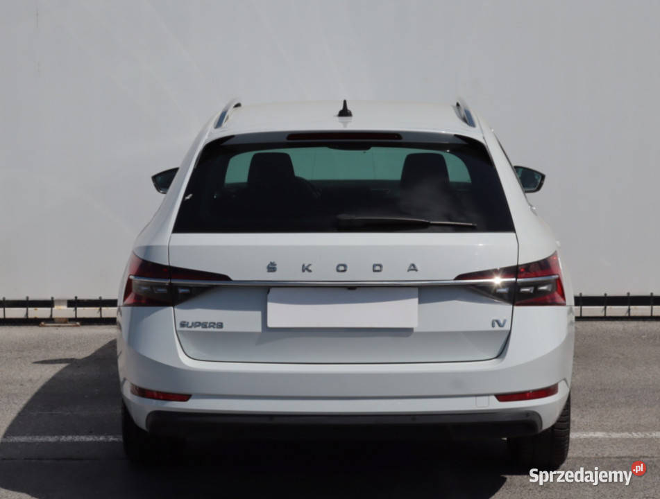 Skoda Superb iV 14 TSI PHEV sprzedam