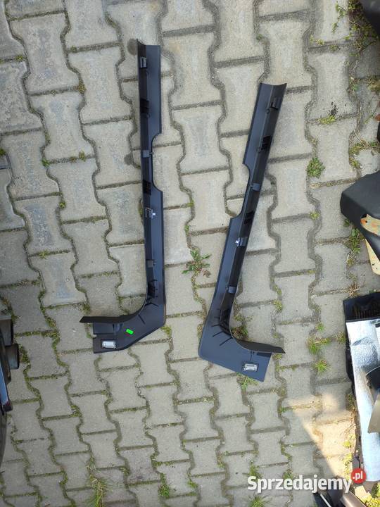 Elementy maskownice plastiki corsa d 3drzwi osobowe Wyposażenie wnętrza Garwolin sprzedam