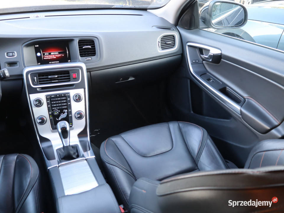 Volvo V60 D2 20 śląskie Katowice