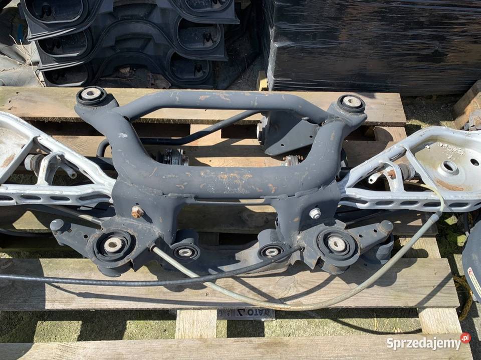 BMW X3 E83 lift Wózek tylny zawieszenie mały Gdańsk