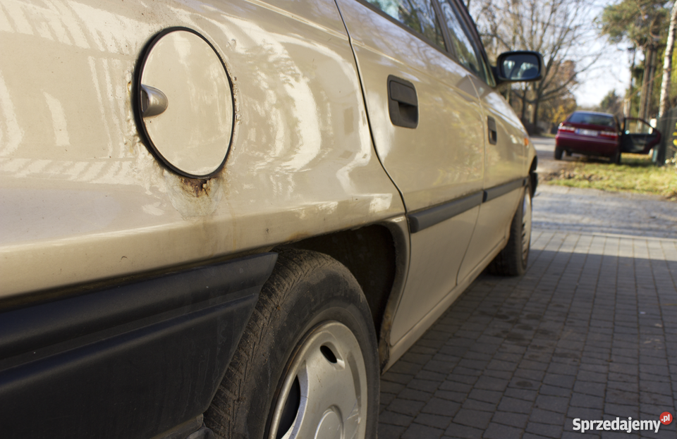 Opel Astra 14 16V 90 Ecotec prywatna mazowieckie Warszawa