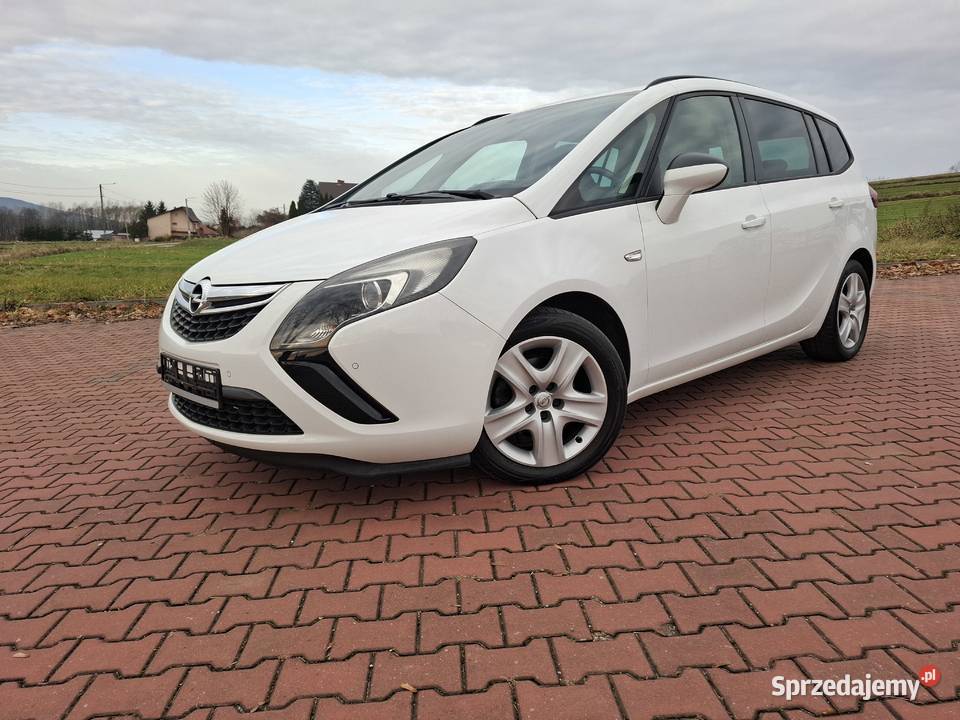 Opel Zafira 14 Benzyna 140Serwis świętokrzyskie Pawłów sprzedam