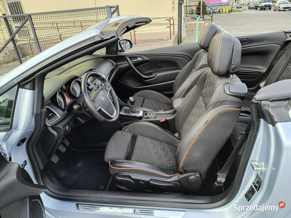 Opel Cascada NAVI grzana kierownica czujniki PDC Bydgoszcz