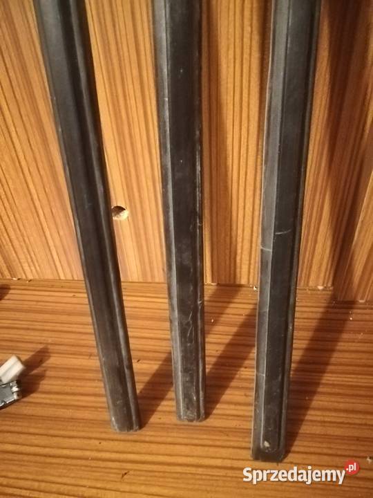 Listwy drzwi przód fiat 125p pickup kombi 1500 sprzedam