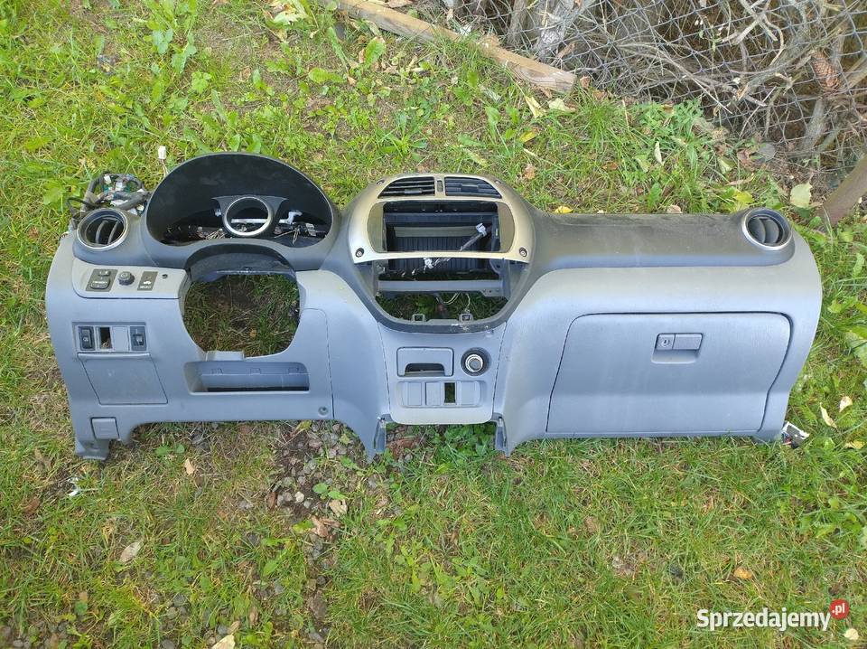 Deska PulpitAirbag Toyota RAV4 II 5 D Wysyłka Elbląg
