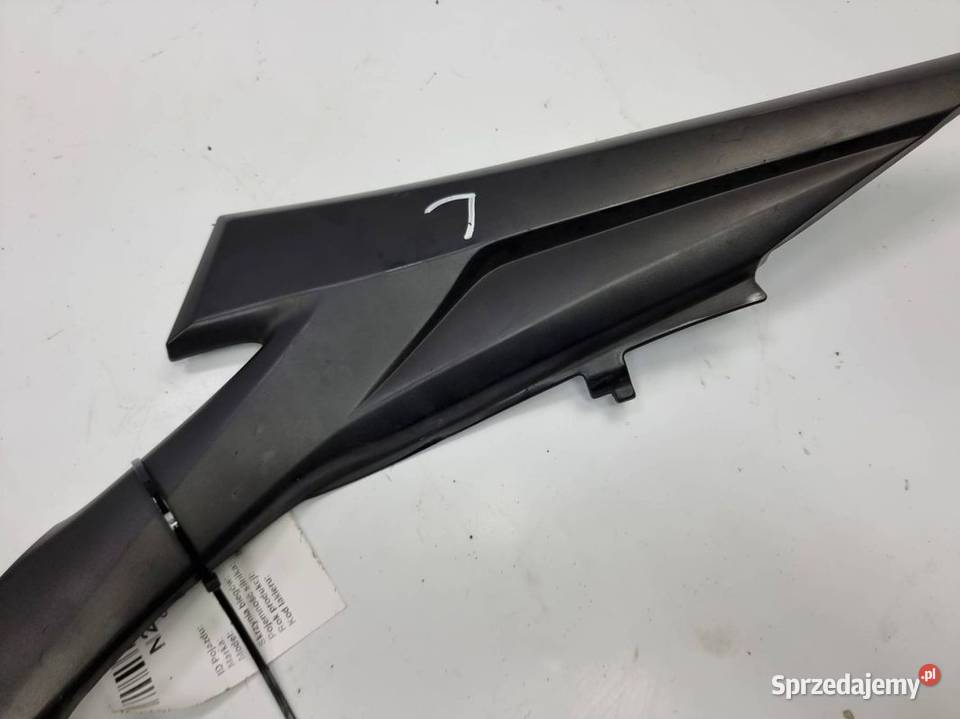 OSŁONA SUZUKI GSR 600 BOK OWIEWKI REZERWACJA osobowe Lipno