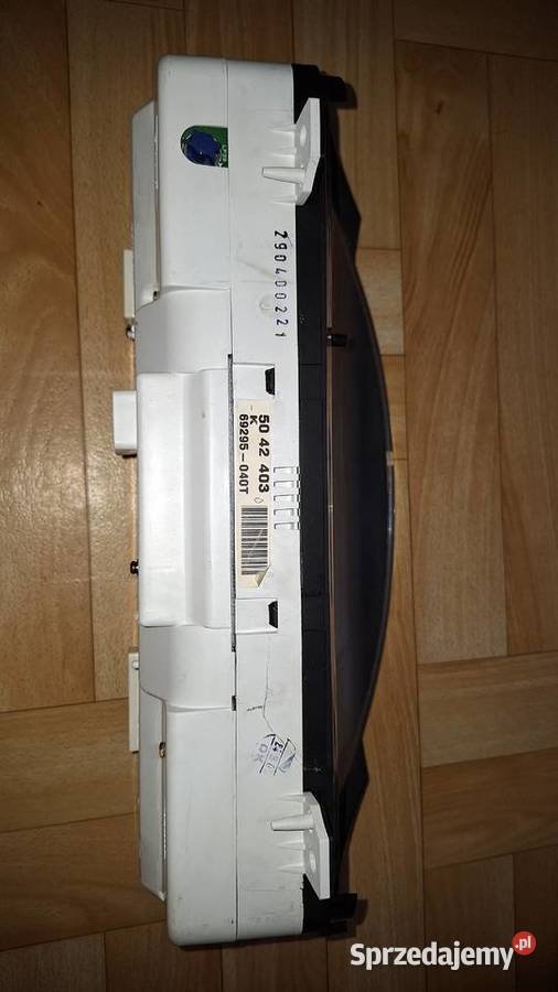 Licznik Zegary SAAB 95 5042403 768484401 osobowe Kraków sprzedam