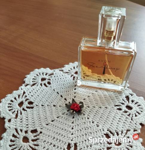 Woda perfumowana Far Away Vintage Awonu Avon