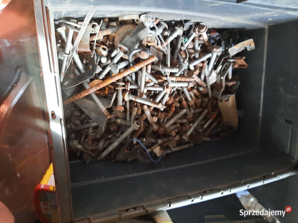 40 róznych śrub miks mix śrub łódzkie sprzedam