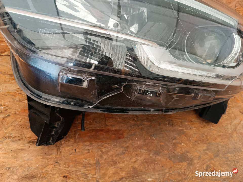 LAMPA LEWY PRZÓD REFLEKTOR EU 60605720R RENAULT Nowy Tomyśl sprzedam