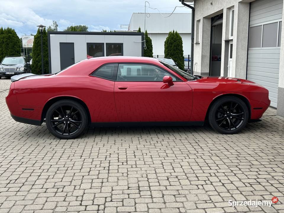 DODGE CHALLENGER 36 V6 AUTOMAT Kamera 64km Białystok sprzedam