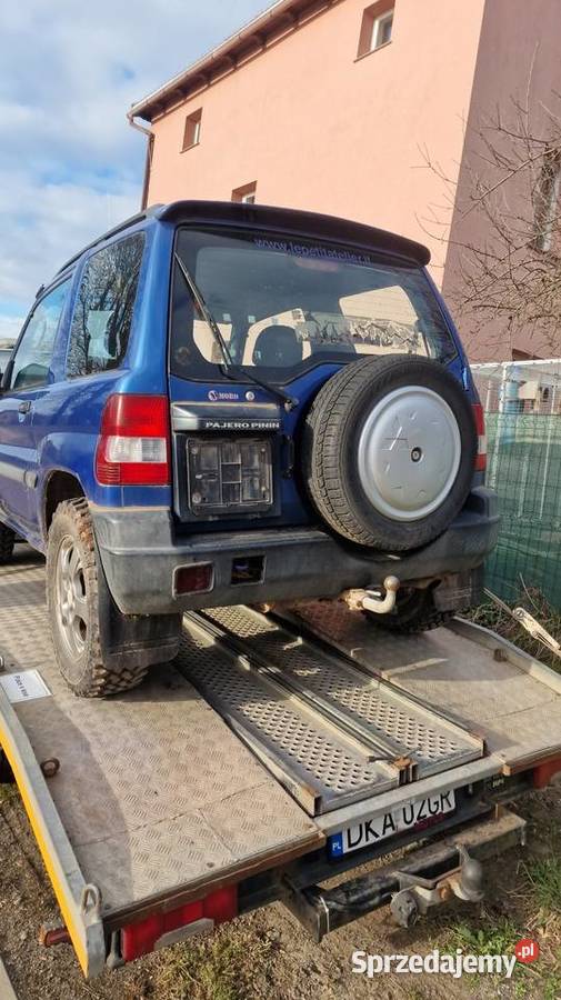 Sprzedam benzyna Pajero Pinin Czarny Bór sprzedam