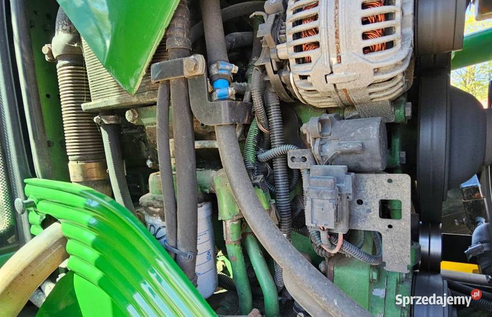 John Deere 6320 z ładowaczem czołowym Różyny