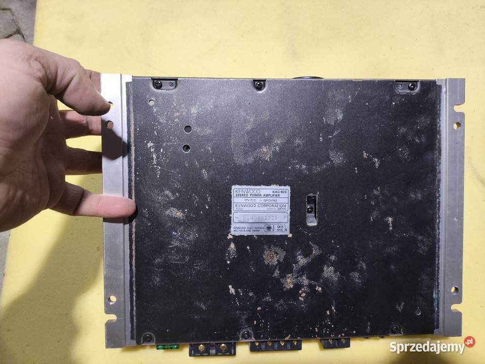 Wzmacniacz samochodowy Kenwood kac 823 mazowieckie Osiemborów sprzedam