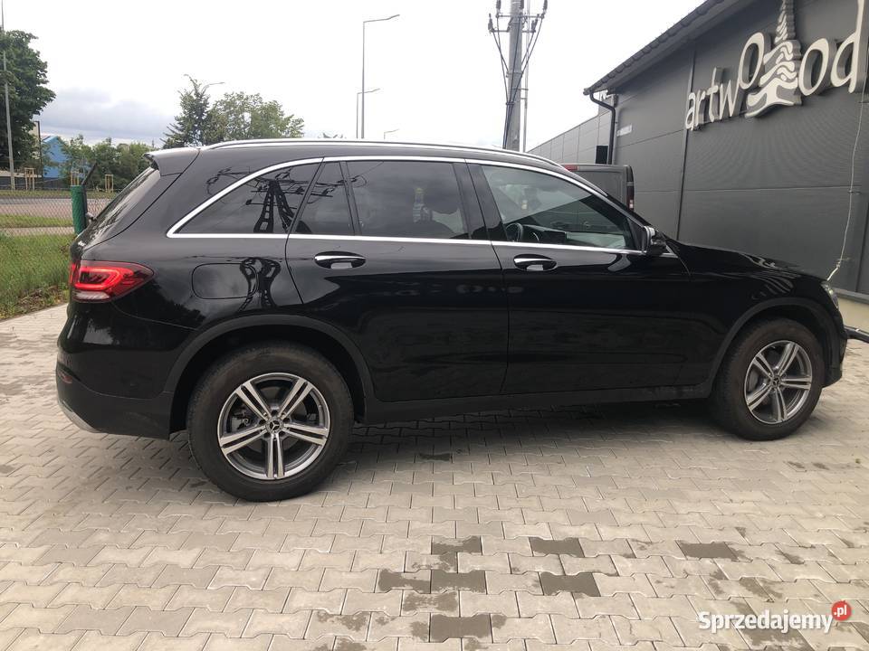 MercedesBenz GLC MercedesBenz GLC 300 4Matic Rok produkcji 2021 Olsztyn