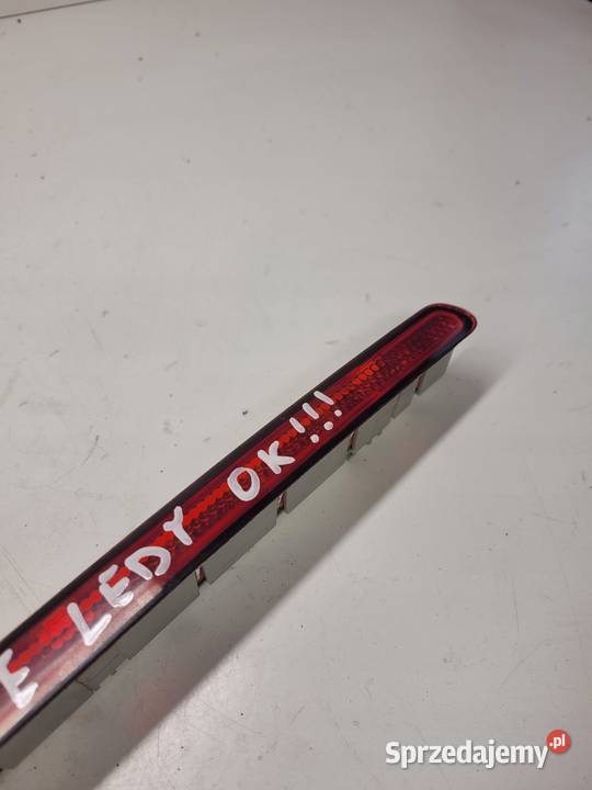 ŚWIATŁO STOP STOPU AUDI A3 8P LIFT 3D 8P3945097