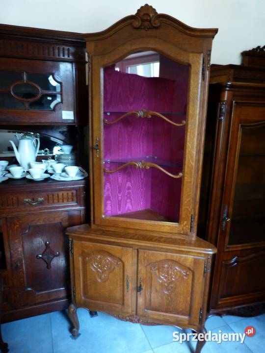 Piękna narożna witryna ludwikowska sklep Dąbrowa Dąbrowa Górnicza