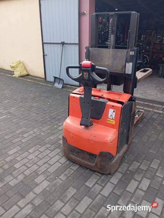 paleciak elektryczny Toyota bt z masztem Stawiszyn