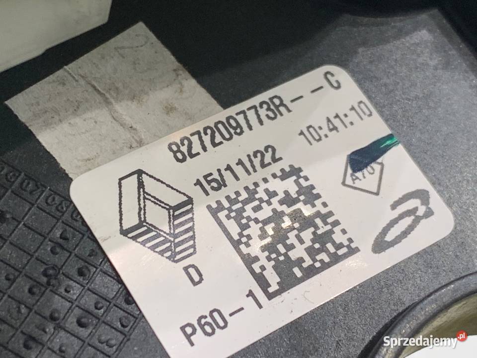 PODNOŚNIK SZYBY PRAWY TYŁ RENAULT CLIO V