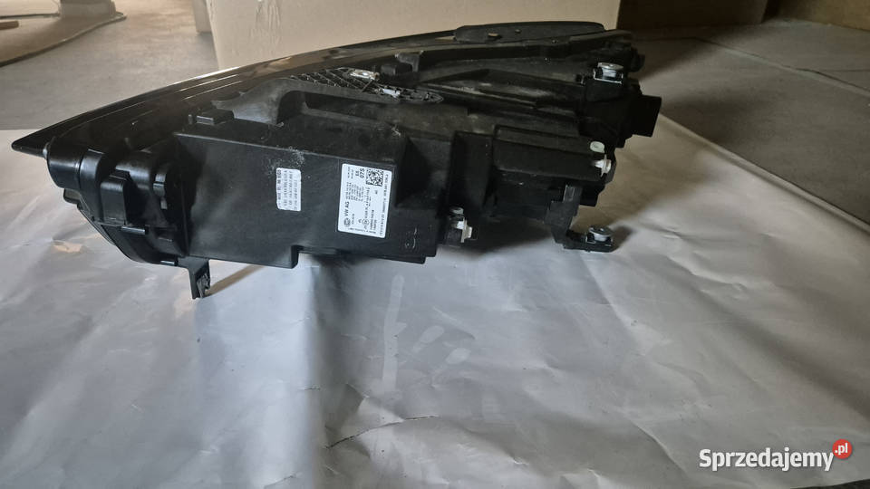 Seat Leon IV 4 Lift FULL Led Reflektor prawy Bielsko-Biała