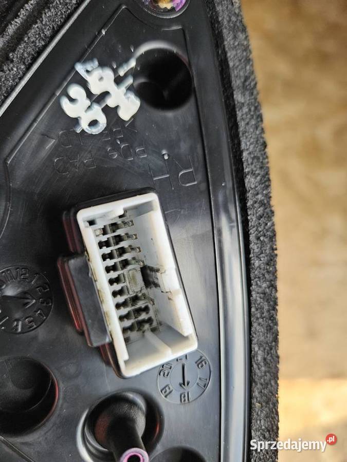 LUSTERKO PRAWE HYUNDAI I30 III 3 Y3Y 6PIN EUROPA