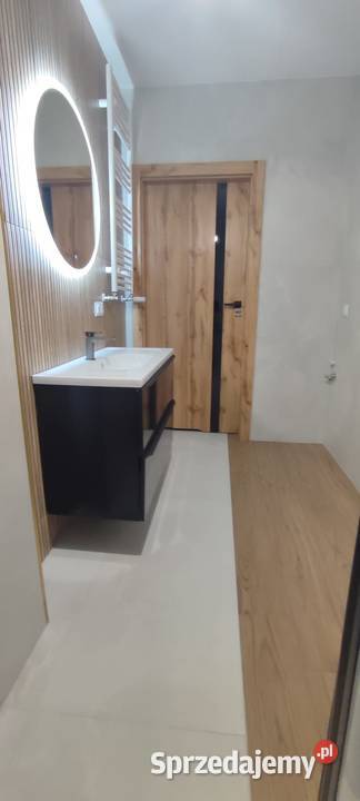 Apartament z widokiem na Góry Sowie miejsce parkingowe