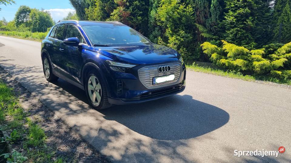 Audi q4 etron 40 podgrzewane fotele