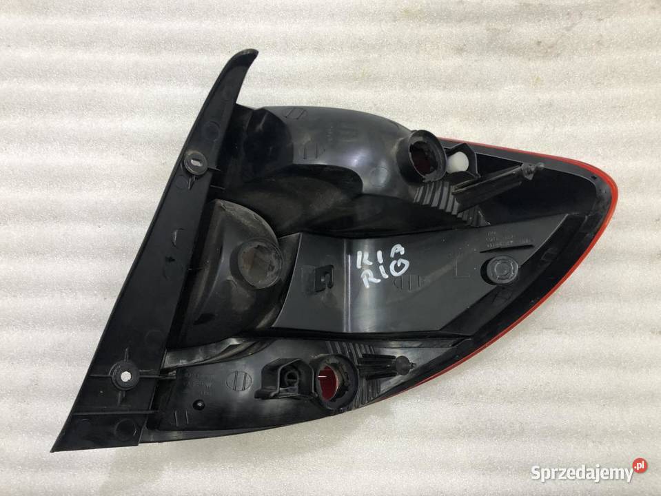 LAMPA LEWY TYŁ KIA RIO I Lampy cofania